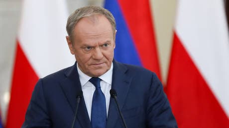 Poland Faces 'Real Threat' of EU Exit as Tusk Accuses Right Wing of Pushing 'Polexit' After Defense Loan Veto