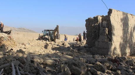 China Directly Mediates Ceasefire Between Pakistan and Afghanistan Amid Intense Fighting